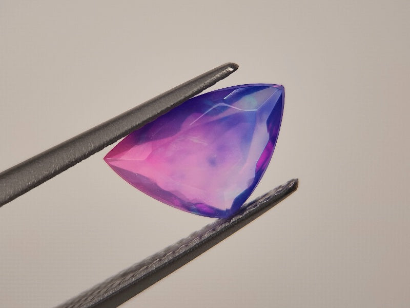 OPt-109　オパール(処理)　1.30ct