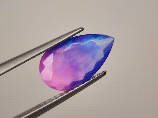 OPt-111　オパール(処理)　1.28ct