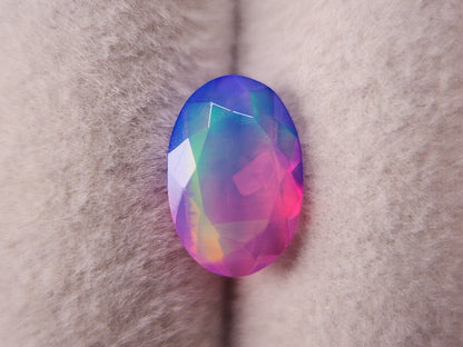OPt-114　オパール(処理)　1.11ct