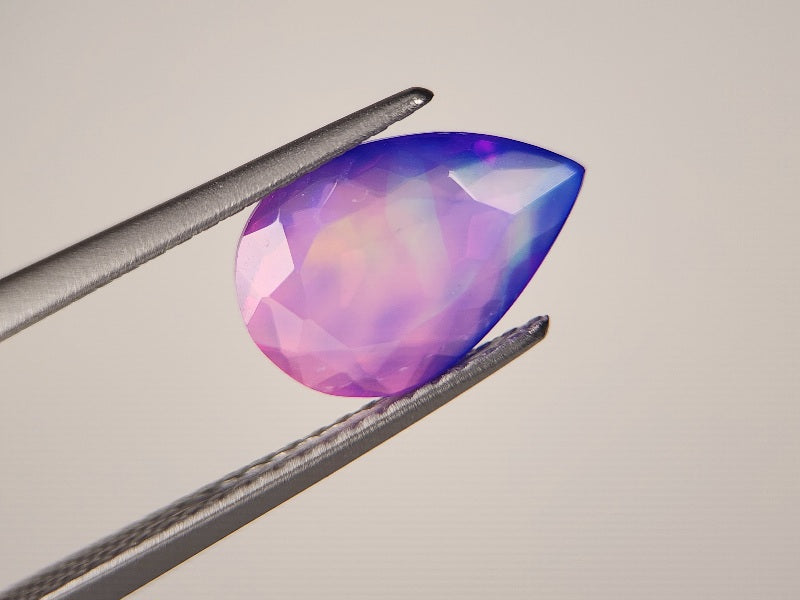OPt-115　オパール(処理)　1.10ct