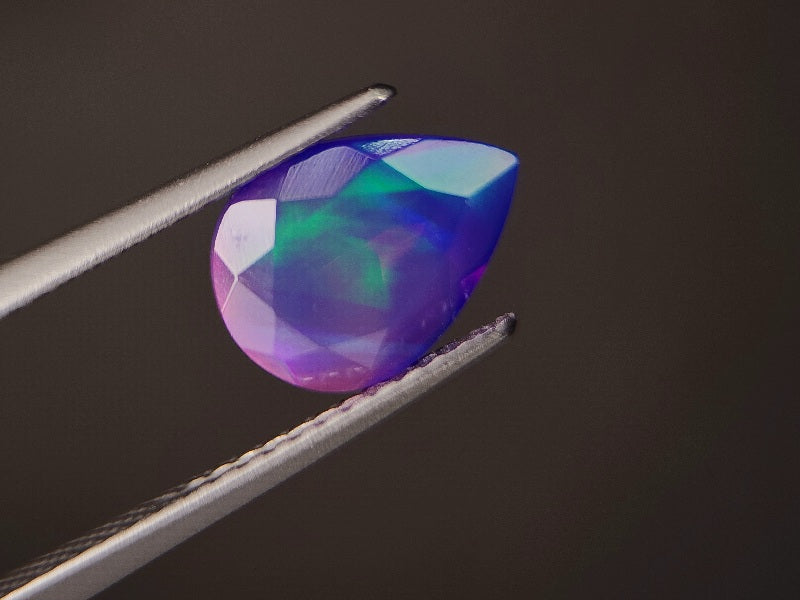 OPt-117　オパール(処理)　0.98ct