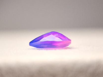 OPt-117　オパール(処理)　0.98ct
