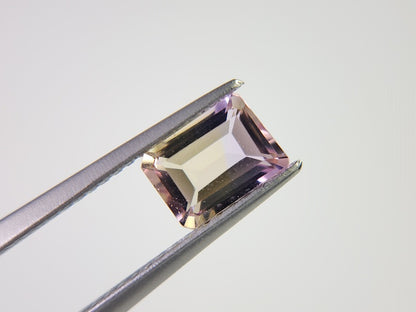 AMT-38　アメトリン　0.94ct