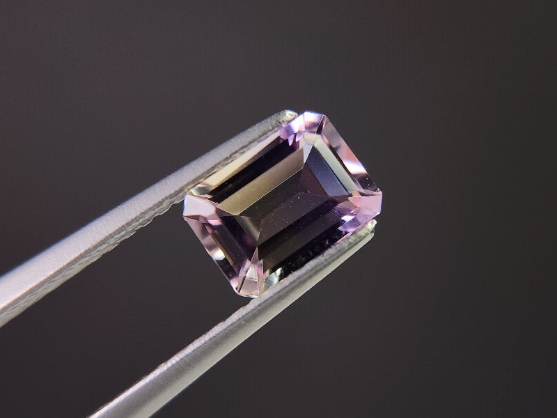 AMT-39　アメトリン　0.94ct