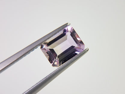 AMT-40　アメトリン　0.94ct