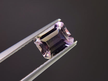 AMT-40　アメトリン　0.94ct