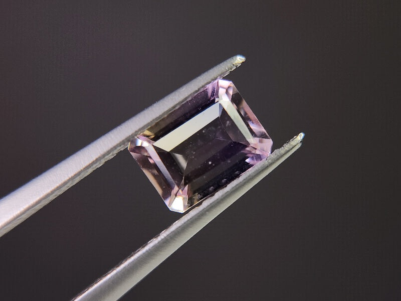 AMT-41　アメトリン　0.94ct