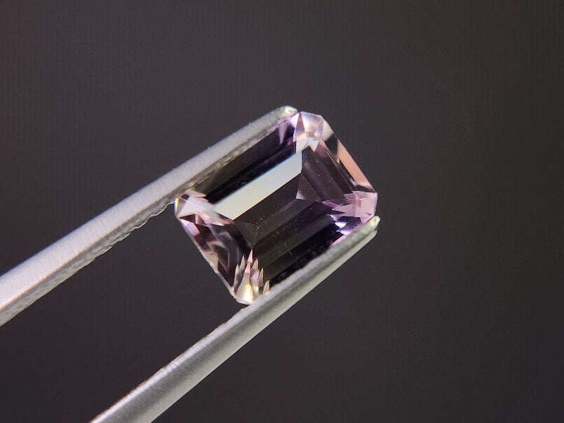 AMT-42　アメトリン　0.94ct