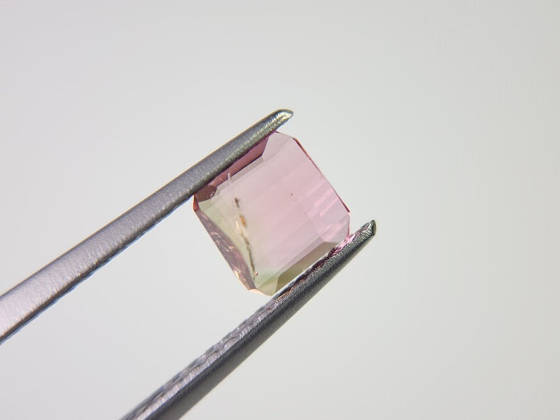 bcTRM-9　バイカラートルマリン　0.79ct