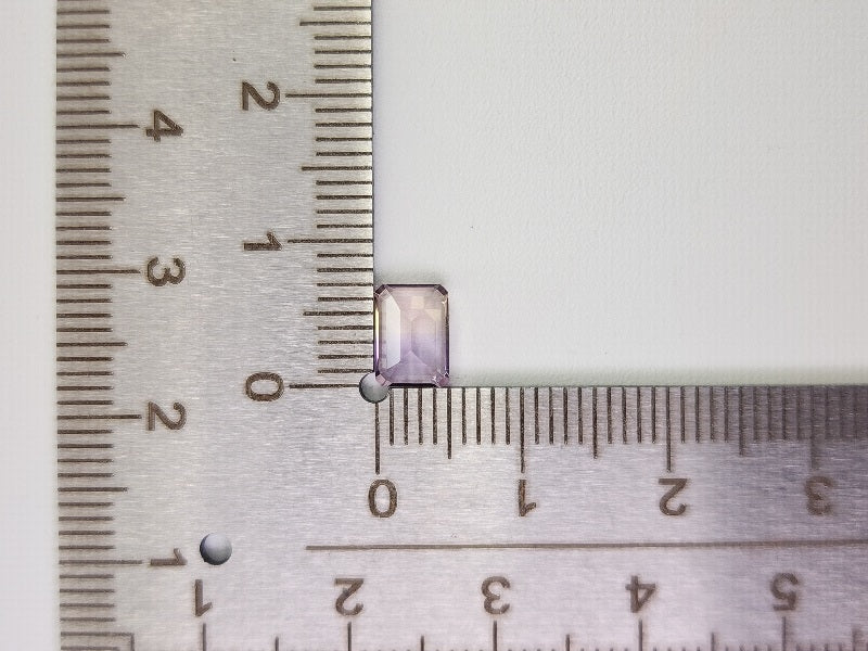 AMT-39　アメトリン　0.94ct
