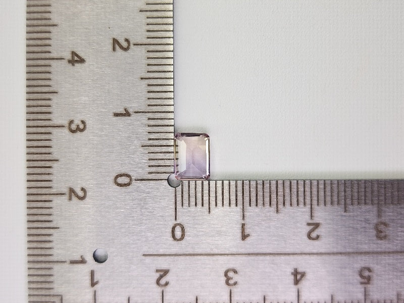 AMT-41　アメトリン　0.94ct