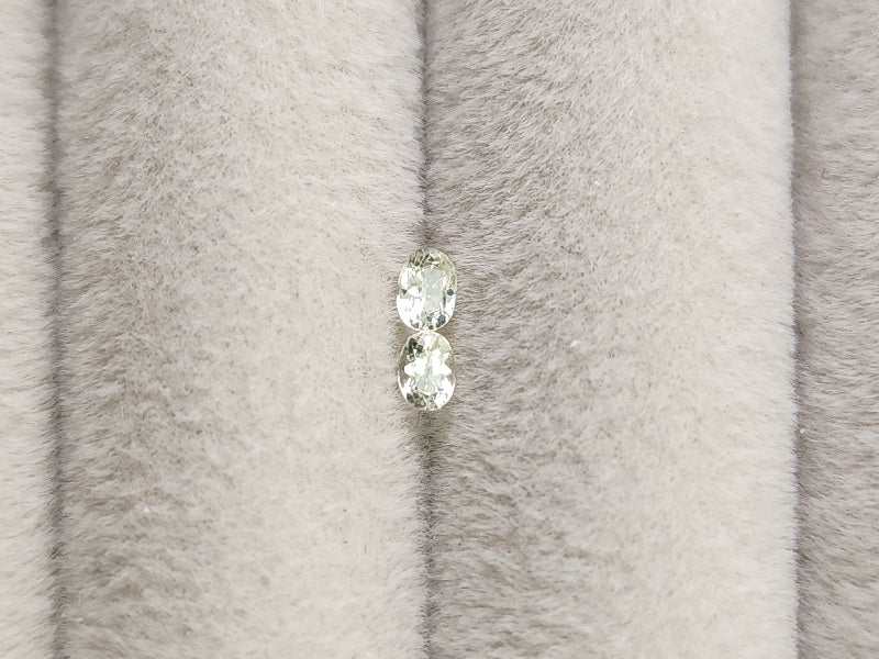 SET2-yeAP-53　イエローアパタイト2石セット　計0.21ct