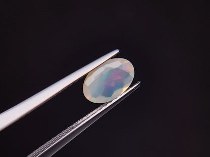 【500円均一】10/12新着！　オパール　0.68ct　6