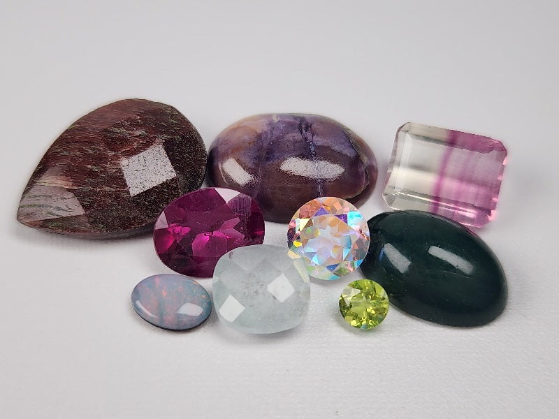 Wkar-195　訳あり東洋ルース　30.23ct