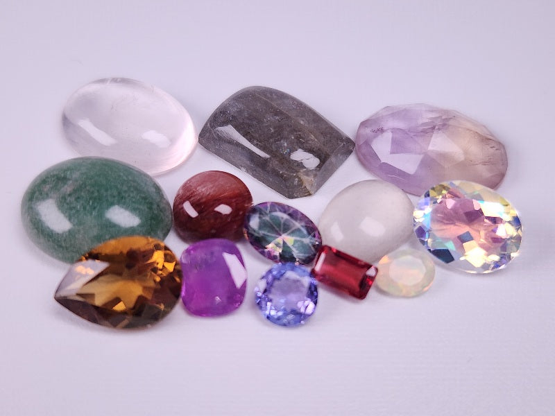 Wkar-200　訳あり東洋ルース　30.66ct
