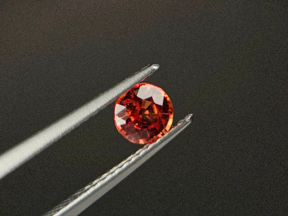 orSA-1　オレンジサファイア　0.67ct