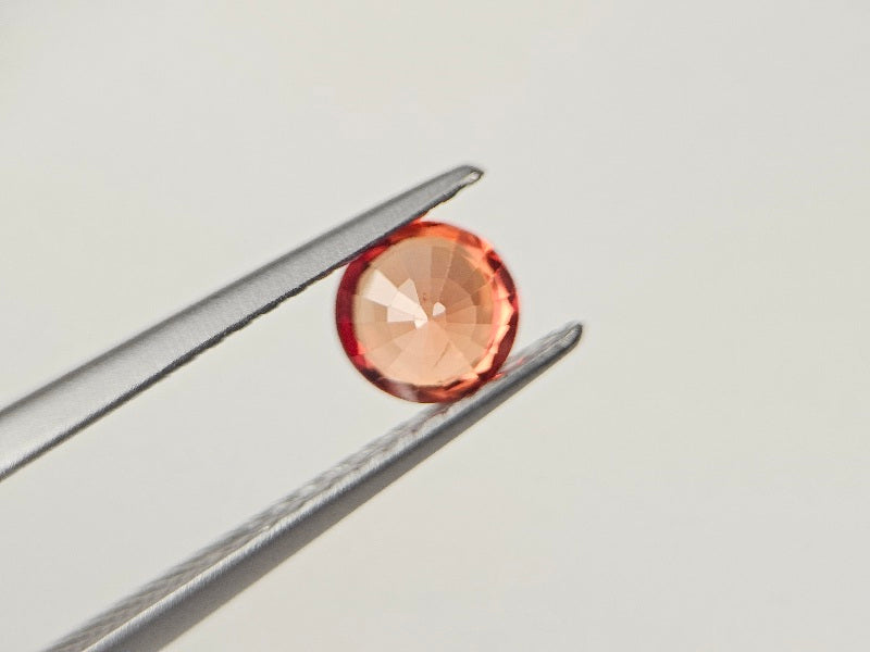 orSA-1　オレンジサファイア　0.67ct