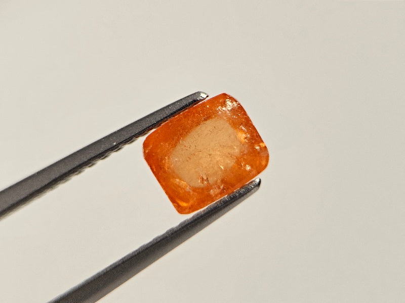 SPGA-10　スぺサルティンガーネット　1.66ct