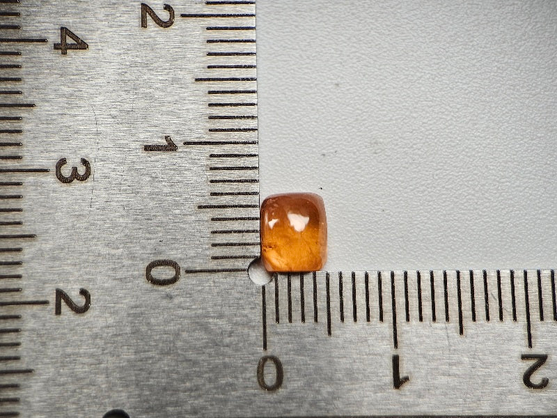 SPGA-10　スぺサルティンガーネット　1.66ct