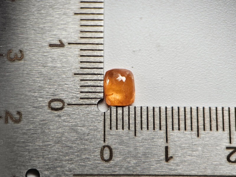 SPGA-11　スぺサルティンガーネット　1.39ct