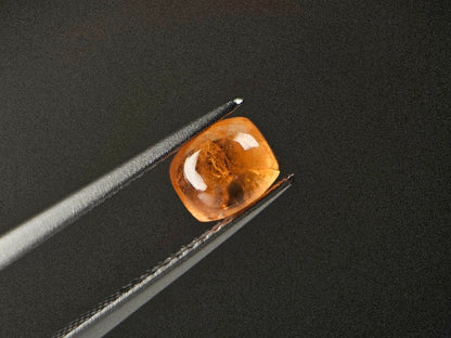 SPGA-13　スぺサルティンガーネット　1.35ct