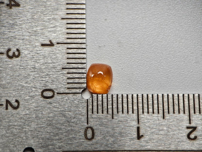 SPGA-13　スぺサルティンガーネット　1.35ct