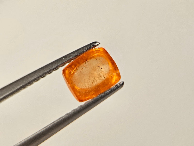 SPGA-17　スぺサルティンガーネット　1.30ct