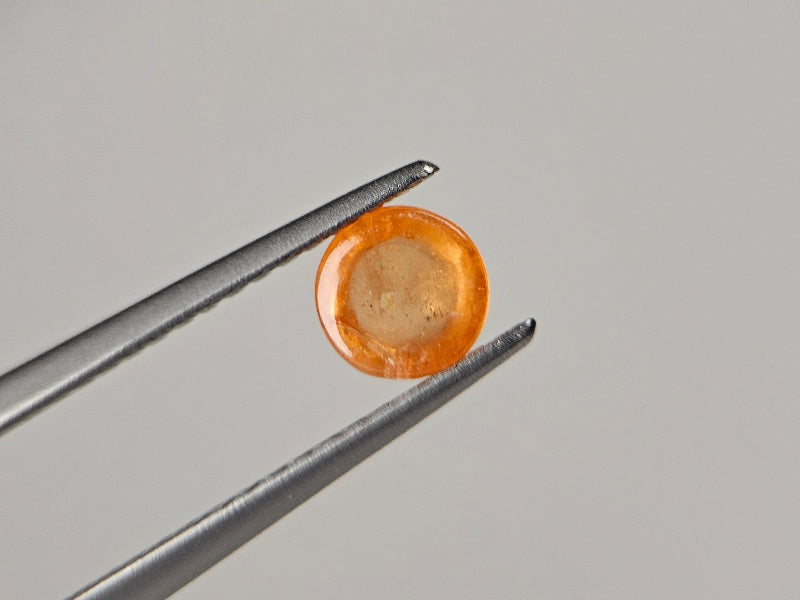 SPGA-24　スぺサルティンガーネット　0.83ct