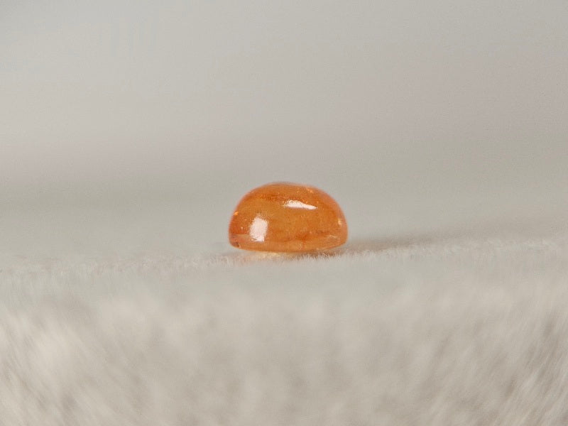 SPGA-24　スぺサルティンガーネット　0.83ct