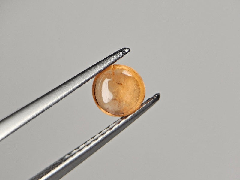 SPGA-26　スぺサルティンガーネット　0.81ct