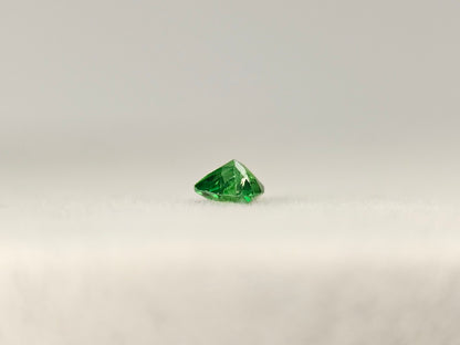 TSV-85　ツァボライト　0.15ct
