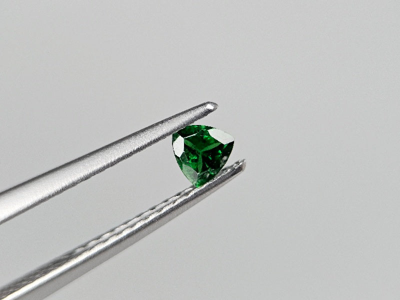 TSV-86　ツァボライト　0.15ct