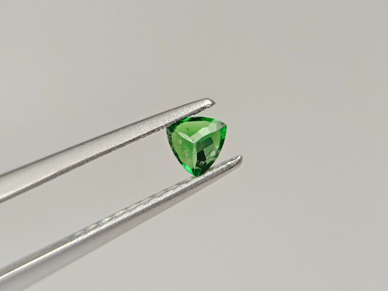 TSV-86　ツァボライト　0.15ct