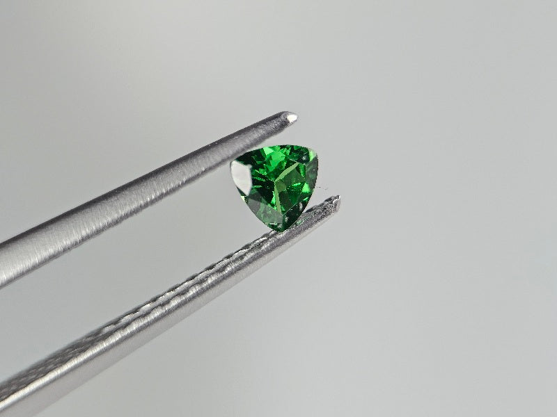 TSV-88　ツァボライト　0.14ct