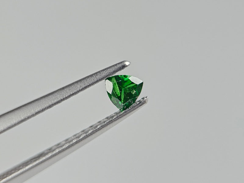 TSV-89　ツァボライト　0.13ct