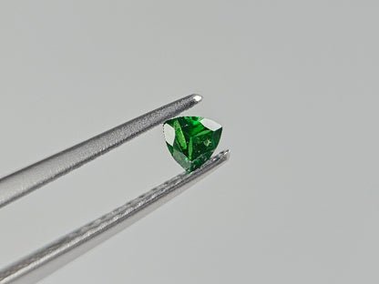 TSV-89　ツァボライト　0.13ct