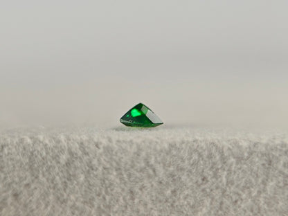 TSV-89　ツァボライト　0.13ct