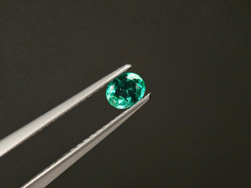 EM-29　エメラルド(ザンビア産)　0.24ct