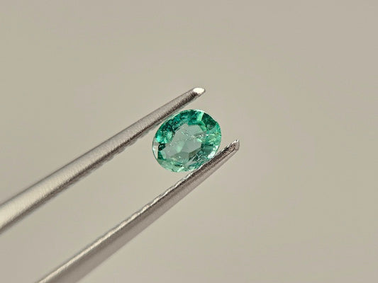 EM-32　エメラルド(ザンビア産)　0.21ct