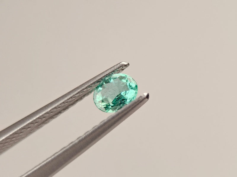EM-32　エメラルド(ザンビア産)　0.21ct