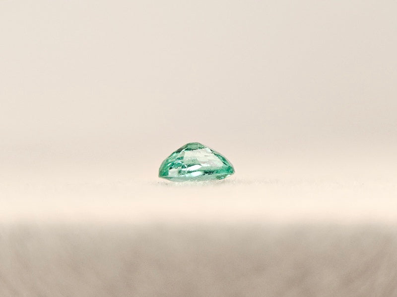 EM-32　エメラルド(ザンビア産)　0.21ct