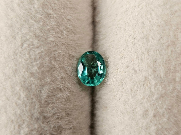 EM-33　エメラルド(ザンビア産)　0.17ct