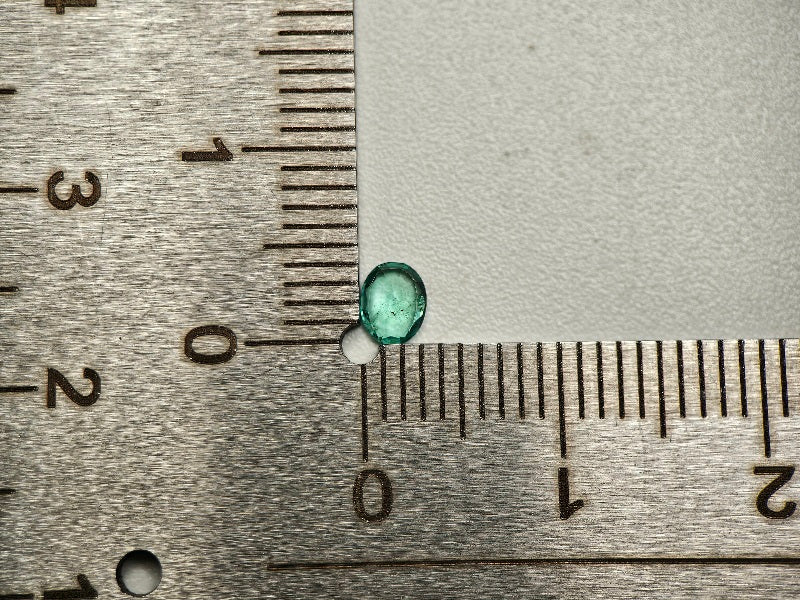 EM-33　エメラルド(ザンビア産)　0.17ct