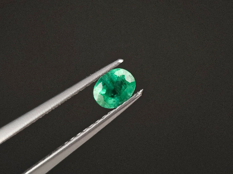 EM-34　エメラルド(ザンビア産)　0.32ct