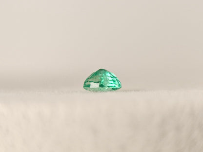 EM-35　エメラルド(ザンビア産)　0.28ct