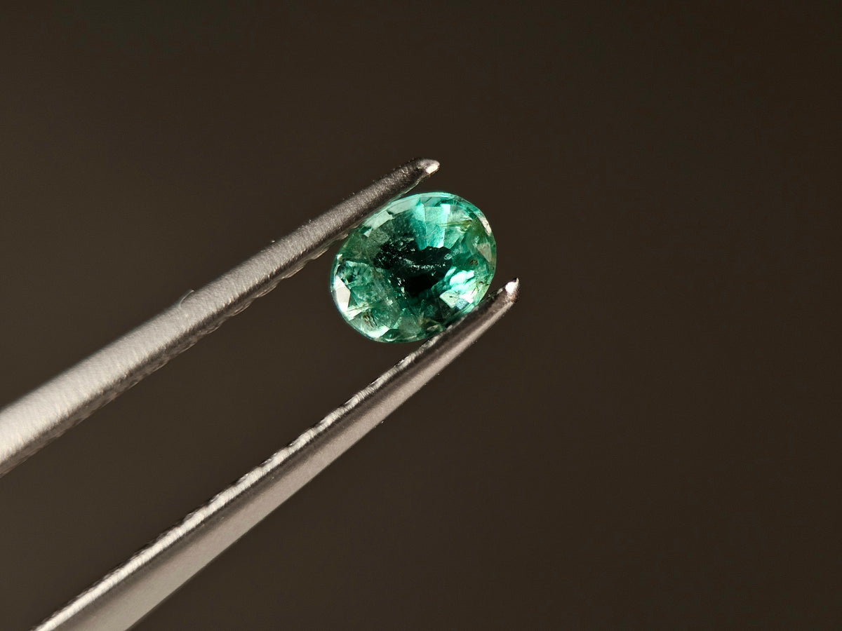 EM-36　エメラルド(ザンビア産)　0.27ct