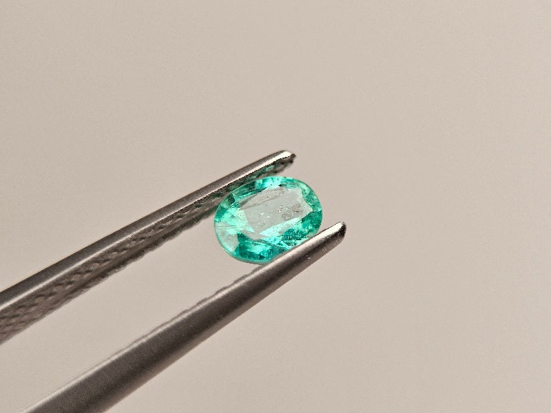 EM-38　エメラルド(ザンビア産)　0.25ct