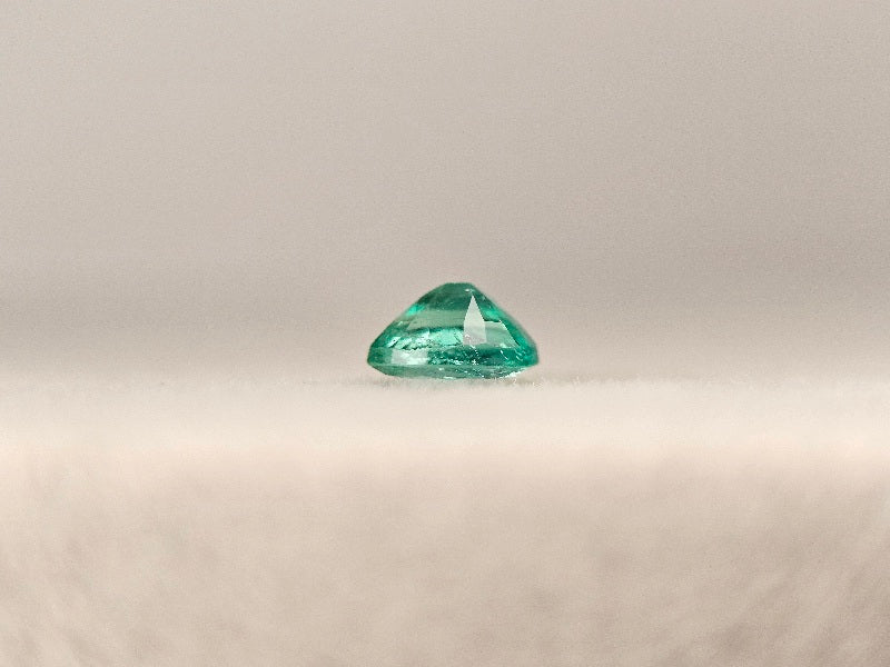 EM-38　エメラルド(ザンビア産)　0.25ct