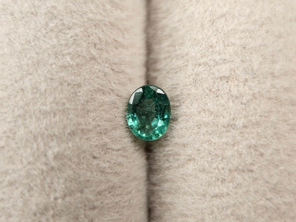 EM-41　エメラルド(ザンビア産)　0.25ct