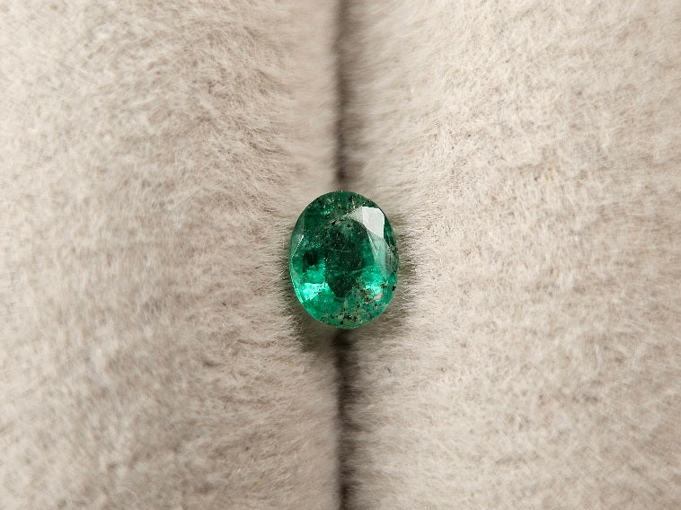 EM-42　エメラルド(ザンビア産)　0.25ct